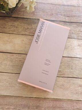 Josie Maran Argan Liquid Gold Self-Tanning Oil Vanilla Apricot 4.3 Fl Oz Mitt